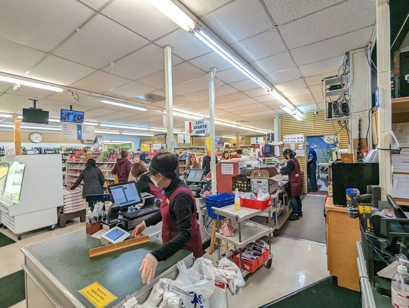 The Friendly Staff Shoppers Keep Mentioning