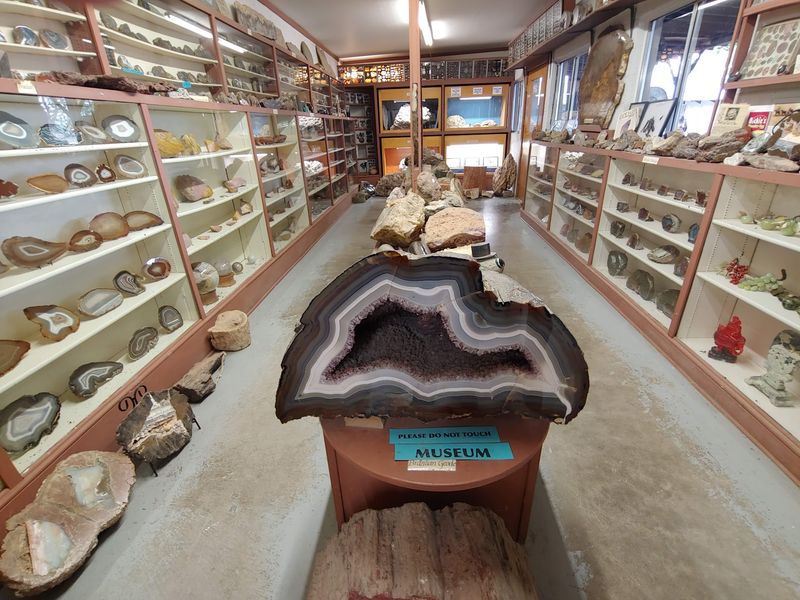 The Gemstone Museum Tucked in the Office The Gemstone Museum Tucked in the Office