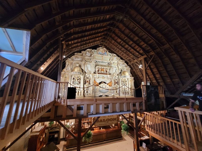The Giant Dance Organ That Plays a Whole Band The Giant Dance Organ That Plays a Whole Band
