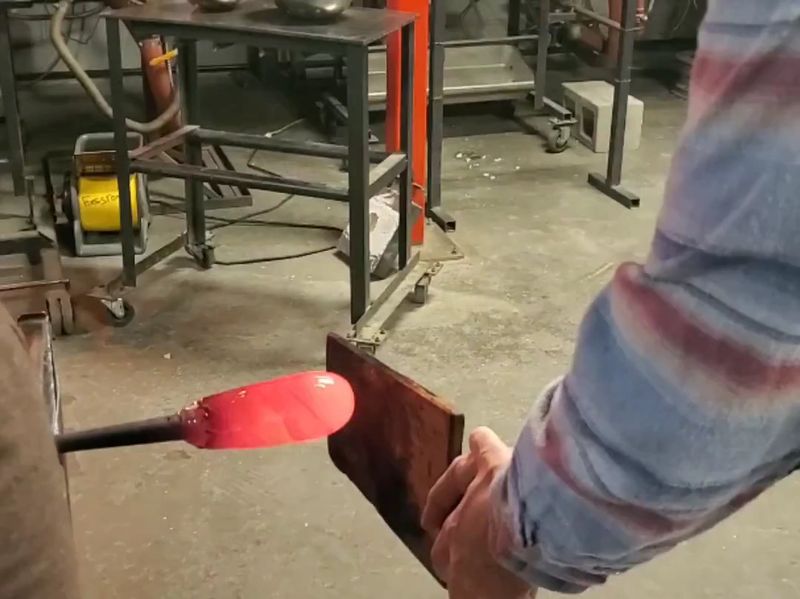 The Glow of Glassblowing in Action The Glow of Glassblowing in Action
