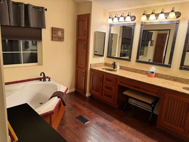 The Jacuzzi Rooms Everyone Asks About The Jacuzzi Rooms Everyone Asks About