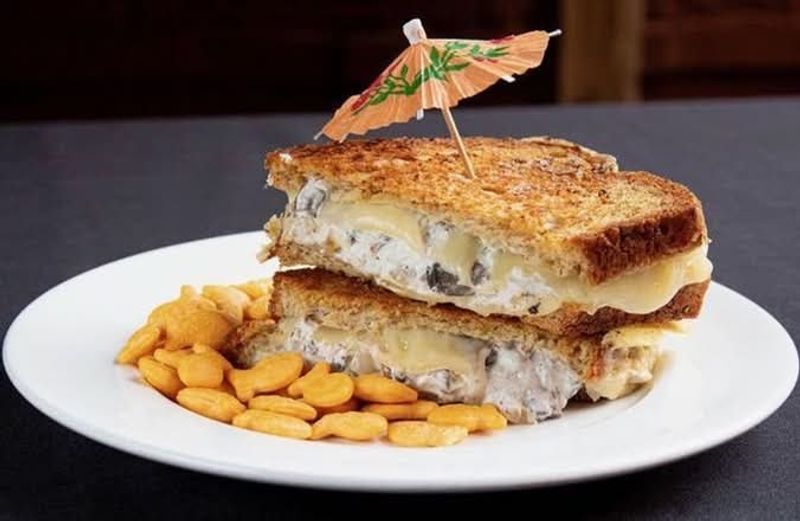 The Lockview Restaurant, Akron, OH