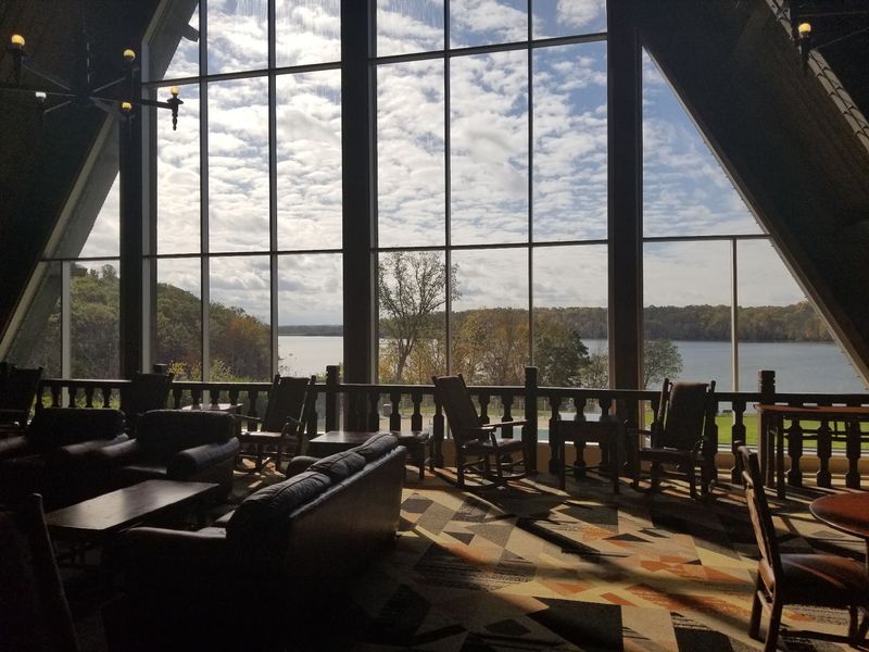 The Lodge with a Lake View The Lodge with a Lake View