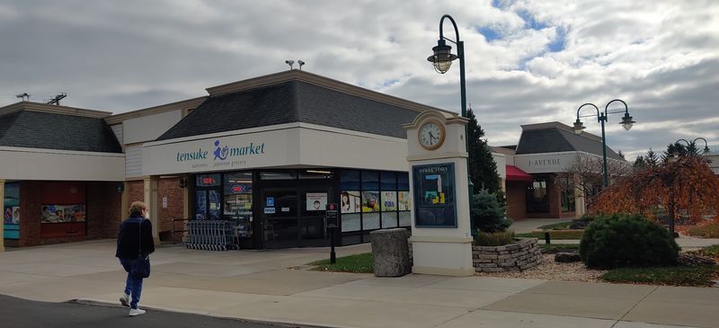 The Plaza Where Groceries, Bread, And Dinner Share A Block