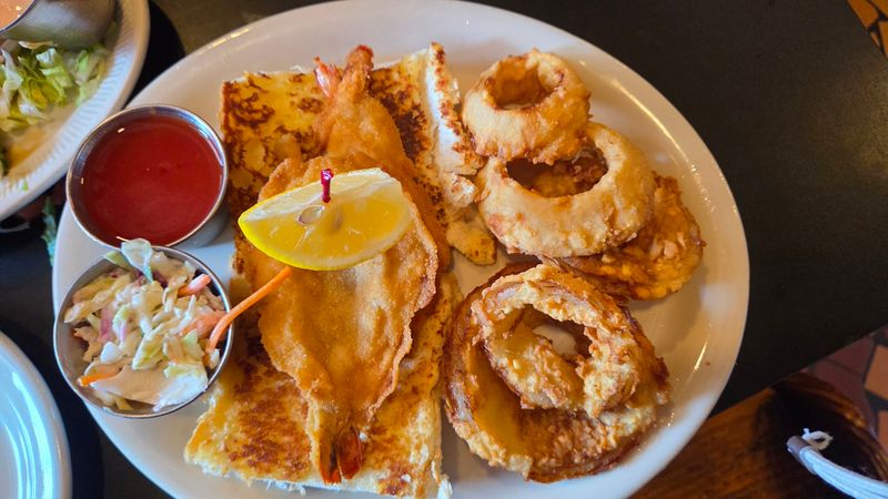 The Right Way to Eat the Shrimp Buster