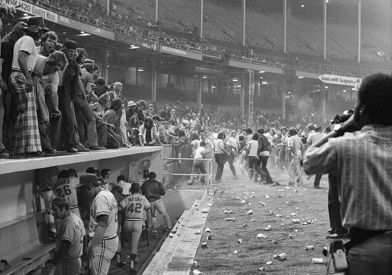The Ten-Cent Beer Night That Turned a Baseball Game Into Chaos, 1974