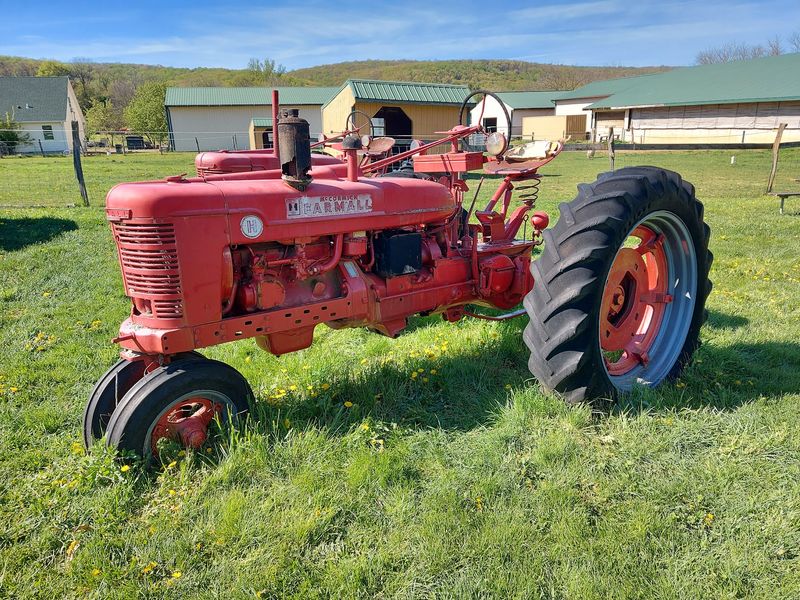The Tractor Tour Option