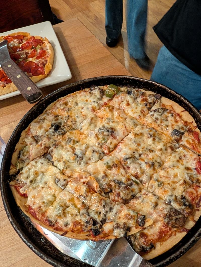 Thin Crust and Personal-Size Pies Thin Crust and Personal-Size Pies