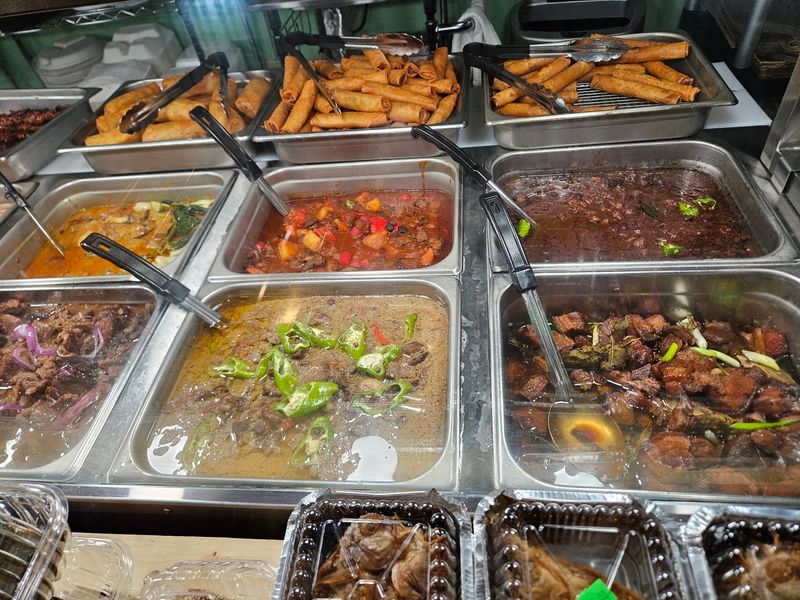 Three Chefs, Three Islands, One Counter Three Chefs, Three Islands, One Counter