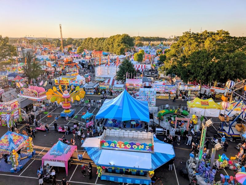 Thrill Rides and Midway Games Thrill Rides and Midway Games