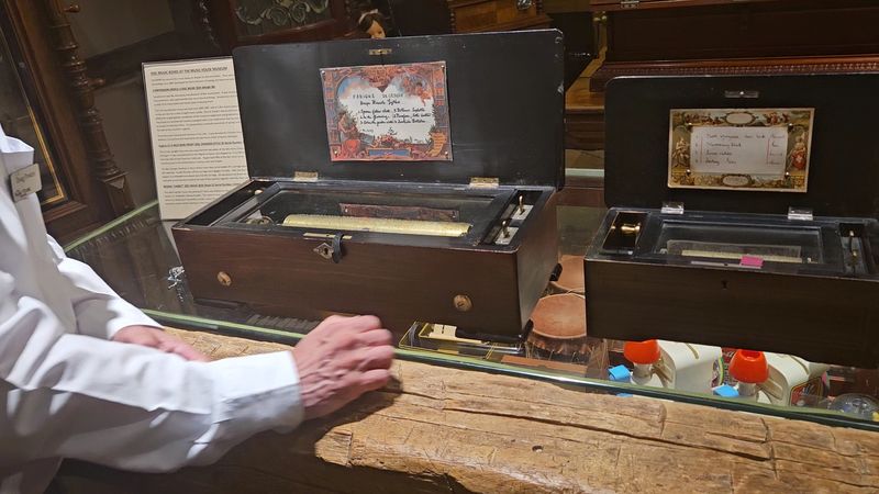 Tiny Music Boxes With Big Stories Tiny Music Boxes With Big Stories