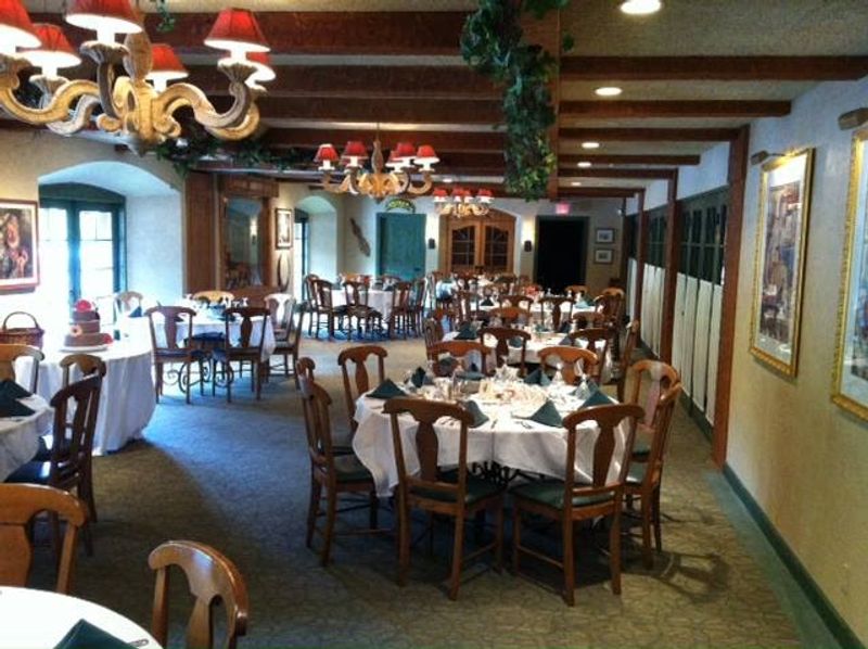Tosi's Restaurant, Stevensville, Michigan