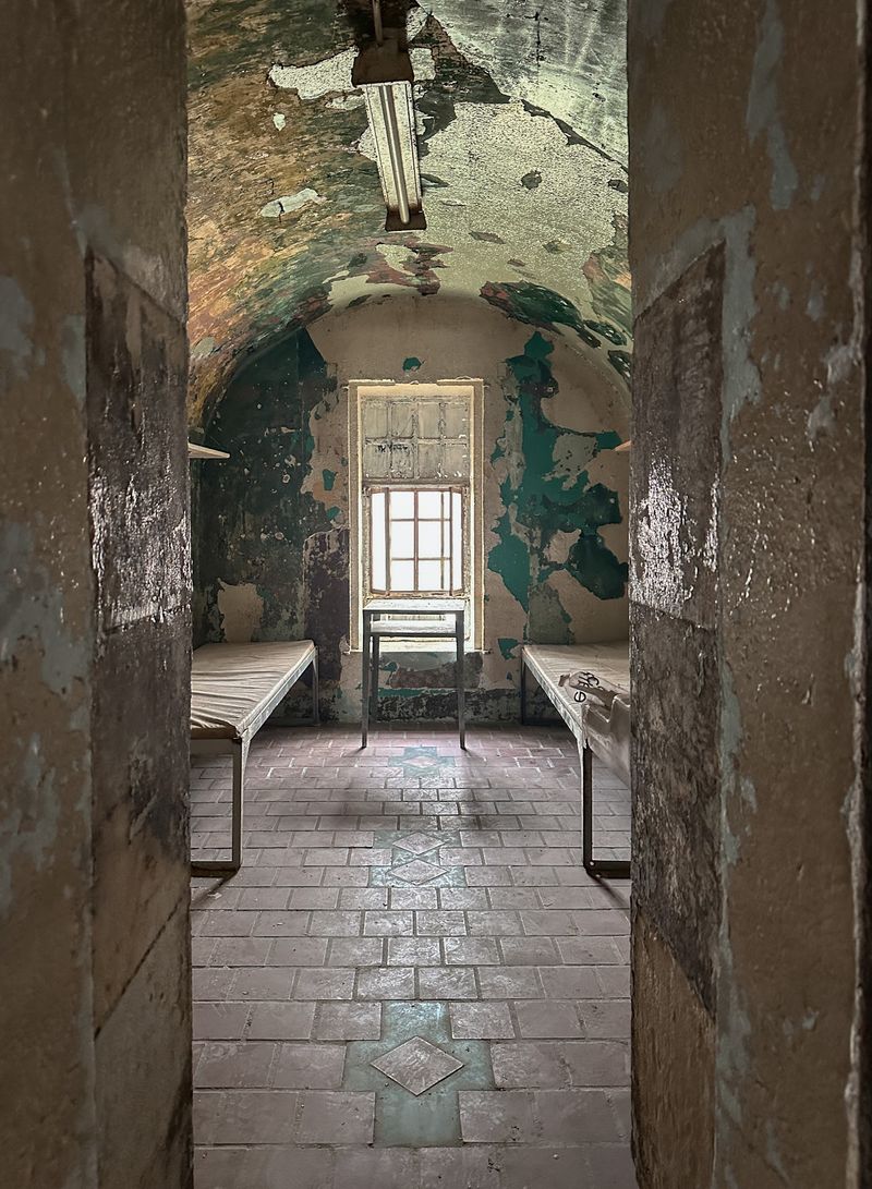 Two-Hour Ghost Tours for First Timers Two-Hour Ghost Tours for First Timers