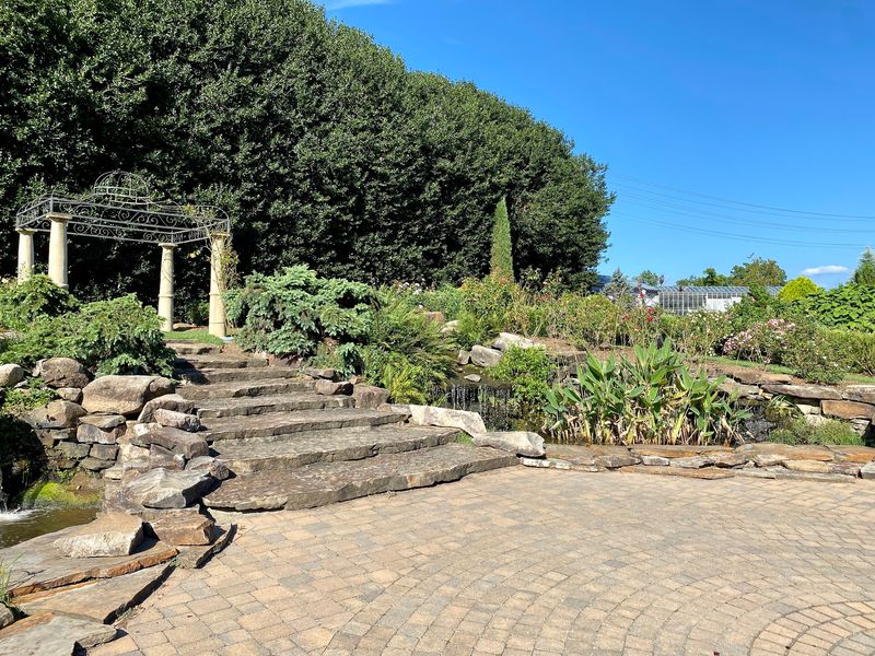 UT Gardens Knoxville, Knoxville, TN