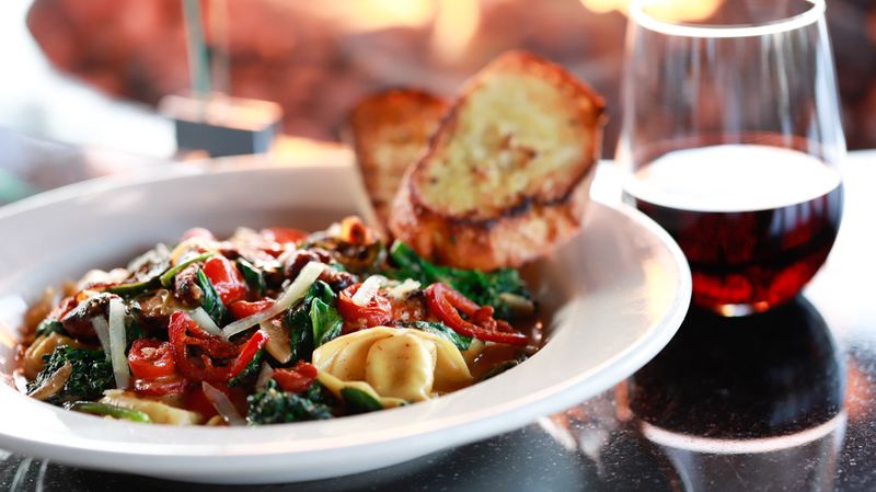 VAI's Italian Inspired Restaurant Kitchen + Bar, Illinois, Naperville VAI's Italian Inspired Restaurant Kitchen + Bar, Illinois, Naperville