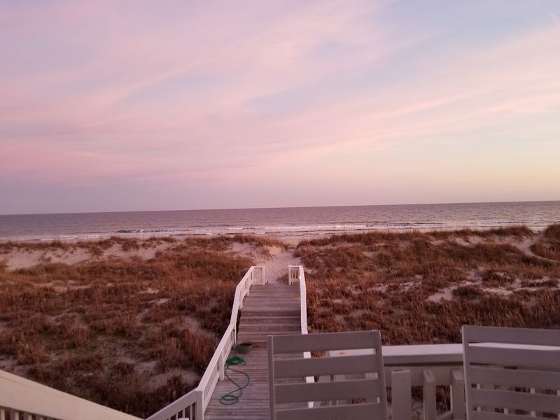 Vacation Rentals Instead of Hotel Lobbies
