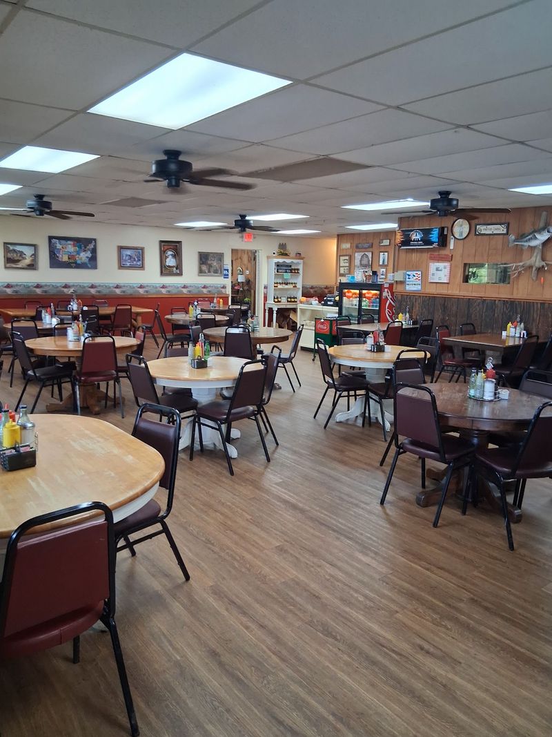 Wagon Wheel Country Cafe, Springdale, Arkansas