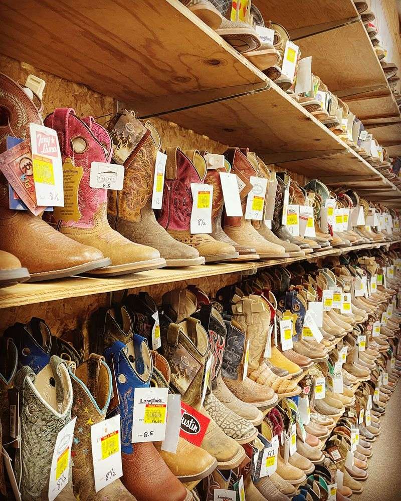 Walls of Leather and Stitching Walls of Leather and Stitching