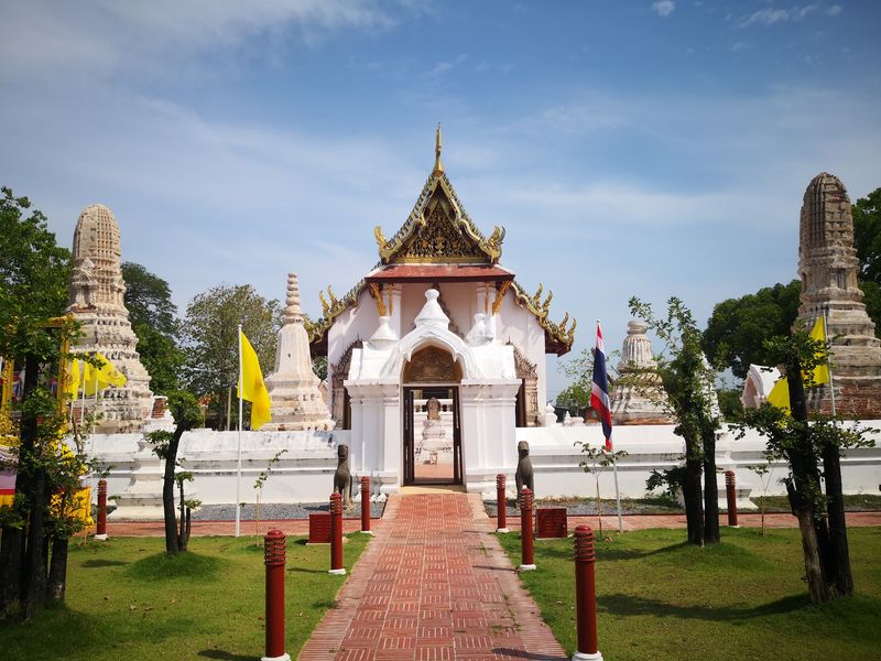 Wat Na Phra Meru Wat Na Phra Meru