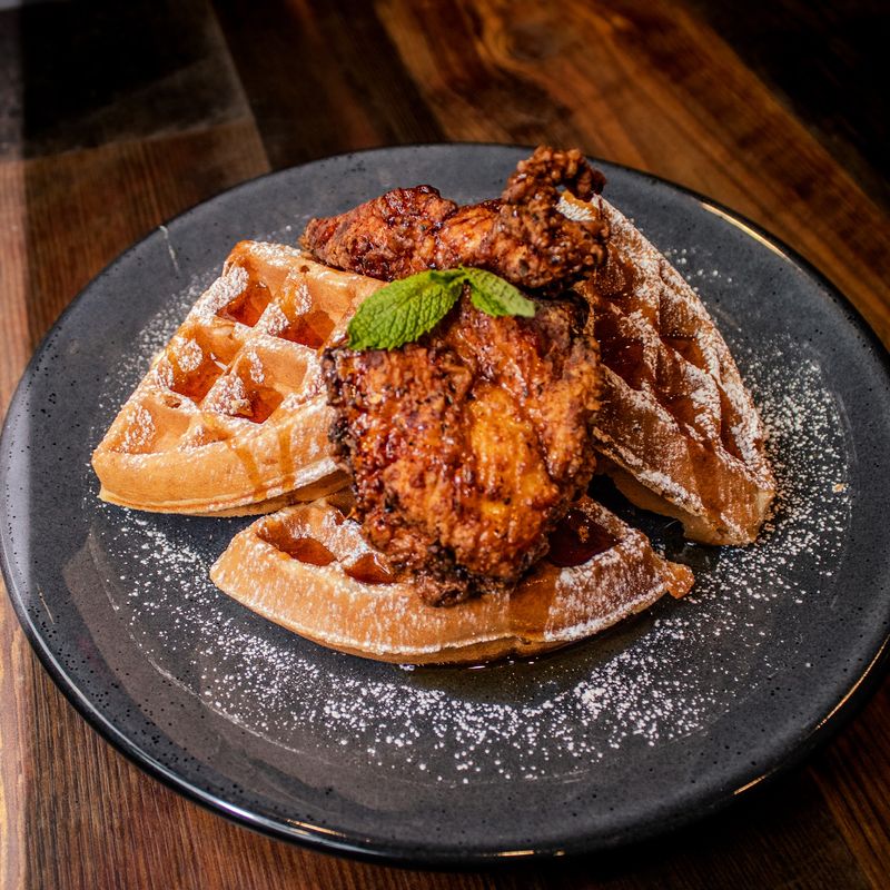 Weekend Brunch Brings the Buzz Weekend Brunch Brings the Buzz