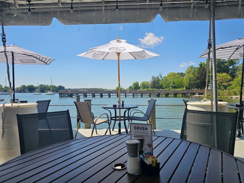 West River Views From Every Angle