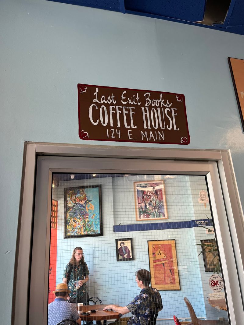 Where College Students, Artists, and Old Hippies Share a Table Where College Students, Artists, and Old Hippies Share a Table