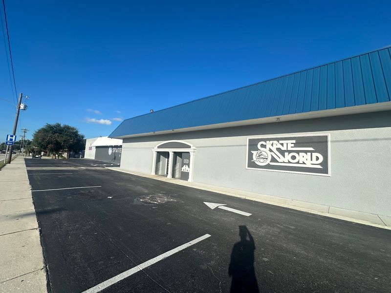 Where You'll Find It on North Lake Parker Avenue Where You'll Find It on North Lake Parker Avenue