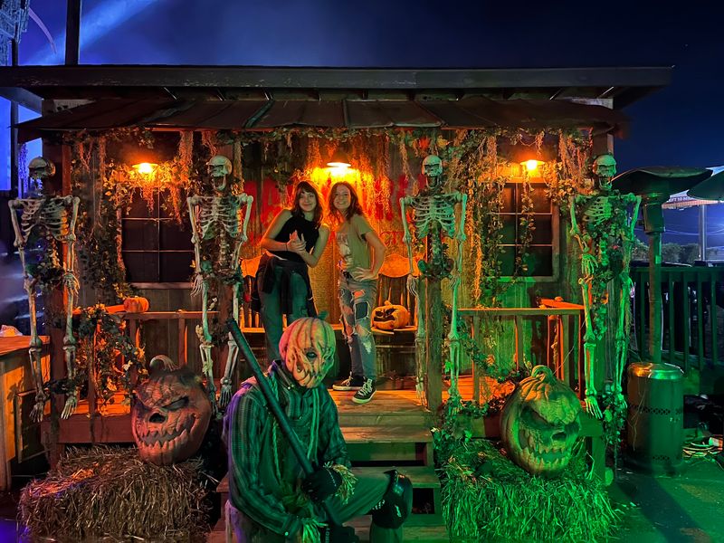 Who Will Love the Madworld Atmosphere