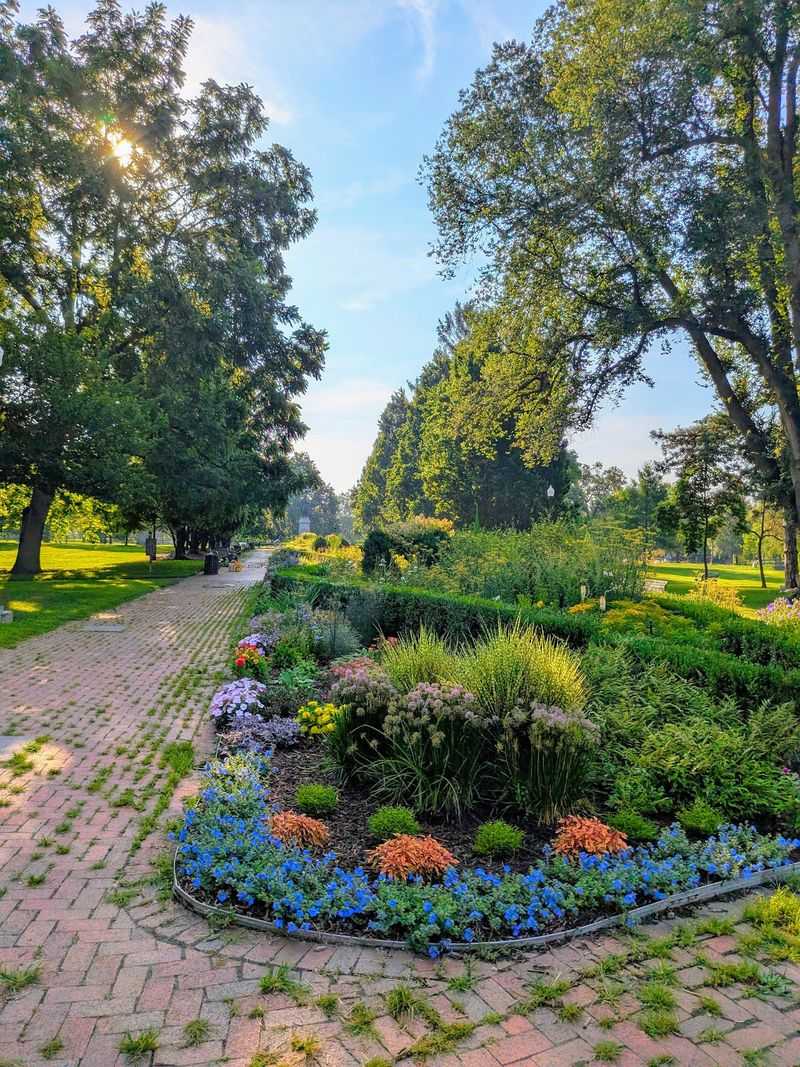 Why German Village Brick Streets Frame The Park So Nicely Why German Village Brick Streets Frame The Park So Nicely