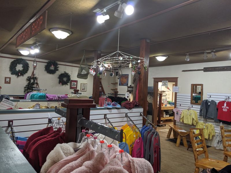 Why This Little Shop Earns A Spot On Your Lake Trip
