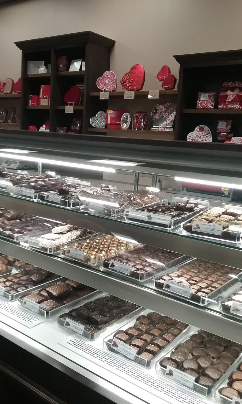 Why This Sweet Stop Belongs On Your Minnesota Bucket List