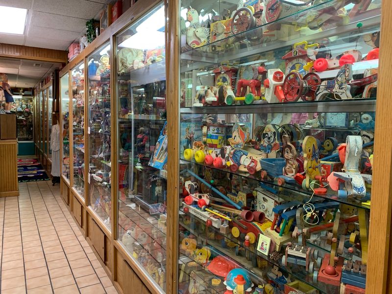 World's Largest Toy Museum Complex, Branson, Missouri World's Largest Toy Museum Complex, Branson, Missouri