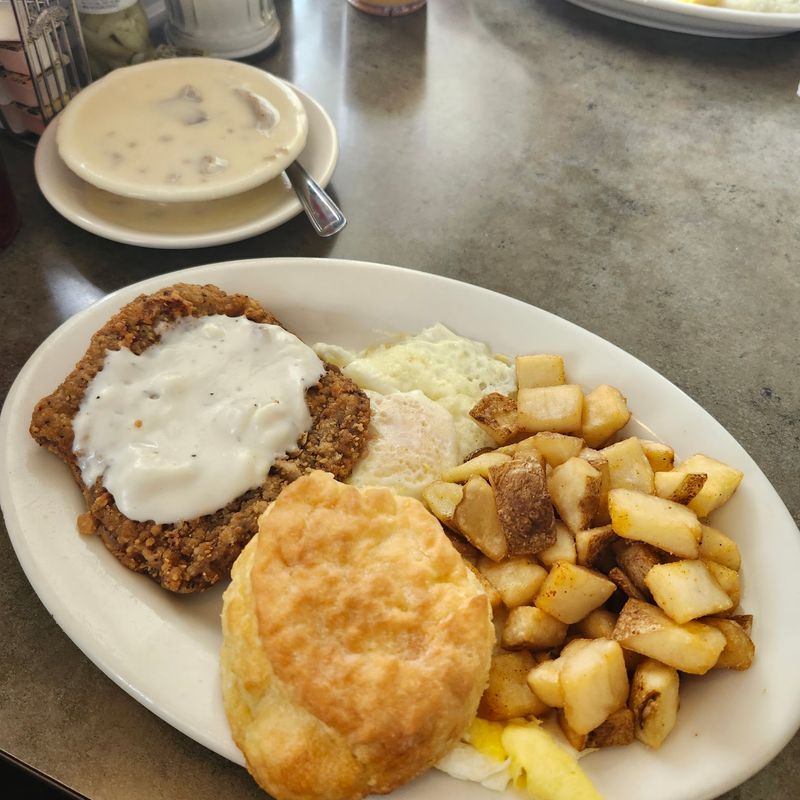 Worth the Detour for Comfort Food Fans