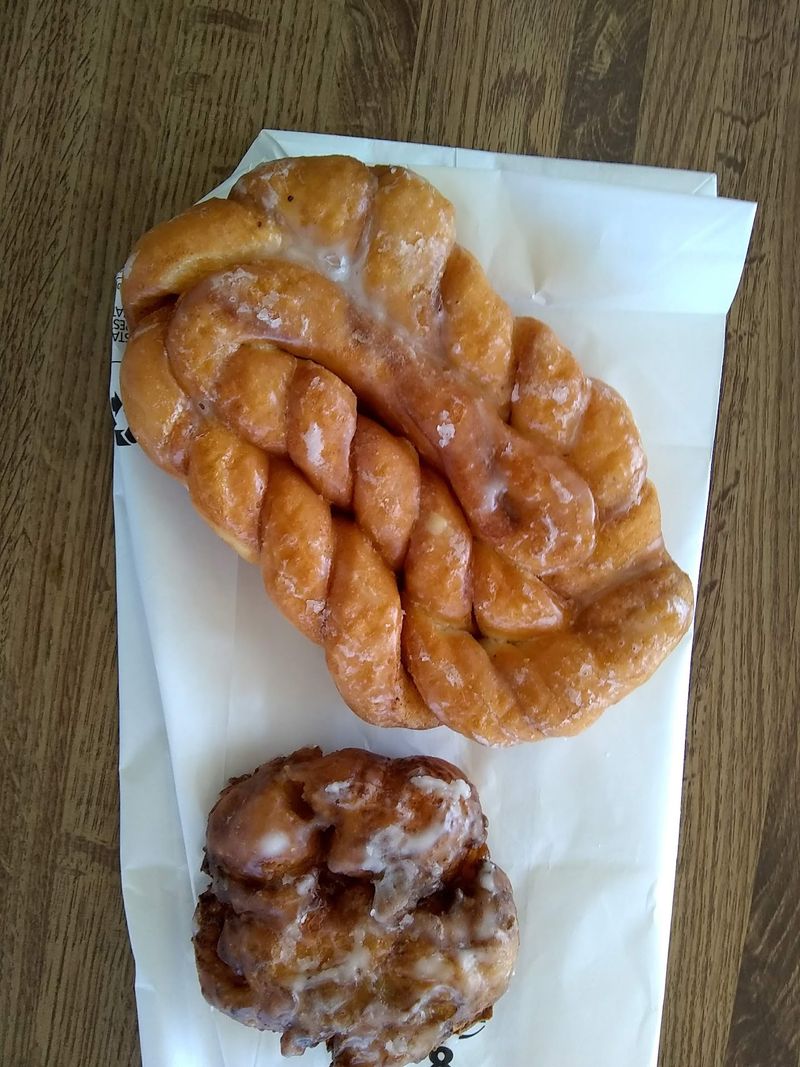 Worth the Drive for That Crackly-Glazed Donut