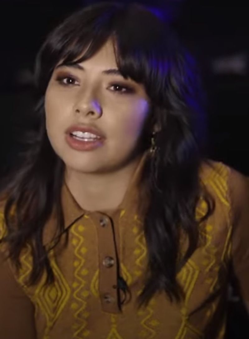 Xochitl Gomez (20)