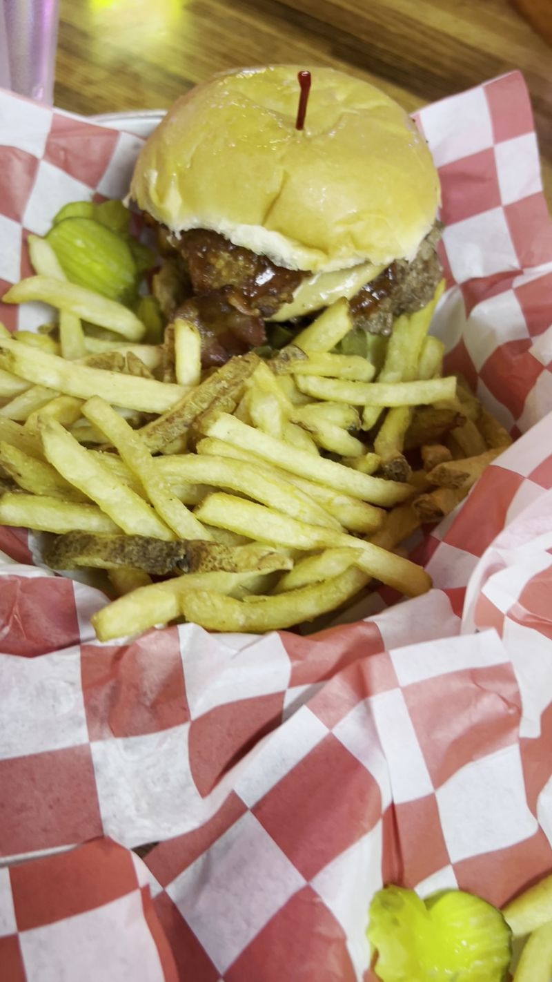 Yes, Peanut Butter On A Burger Actually Works Yes, Peanut Butter On A Burger Actually Works