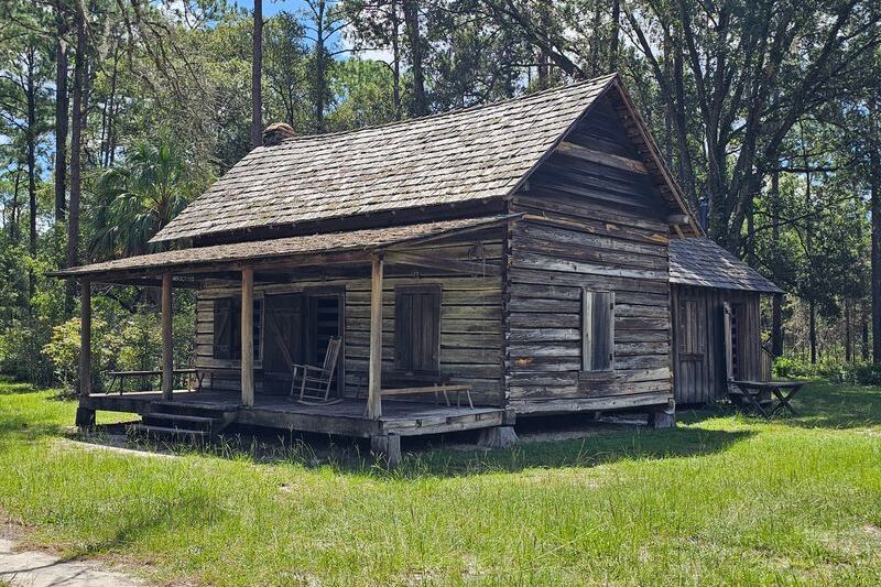 Seven Florida Sugar Cane Grinding Days Let You Taste Syrup Boiled the Old Way This Fall