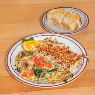 Your Skillet Breakfast Arrives Hot And Generous At This Old-Fashioned California Diner