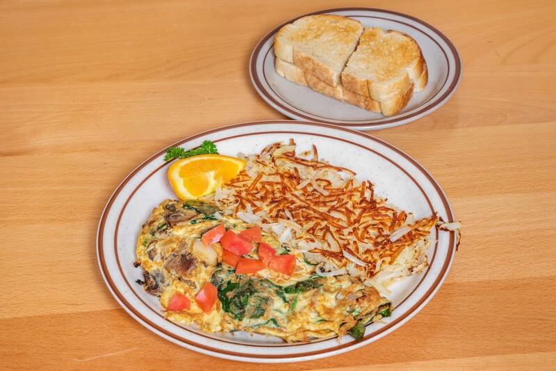 Your Skillet Breakfast Arrives Hot And Generous At This Old-Fashioned California Diner
