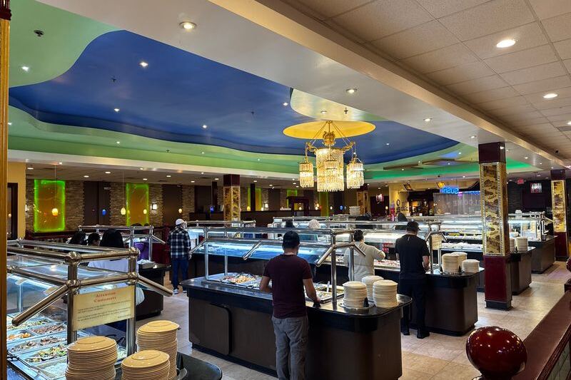 Savannah Hides an All-You-Can-Eat Spot With Sushi, Hibachi, and Plenty of Choices