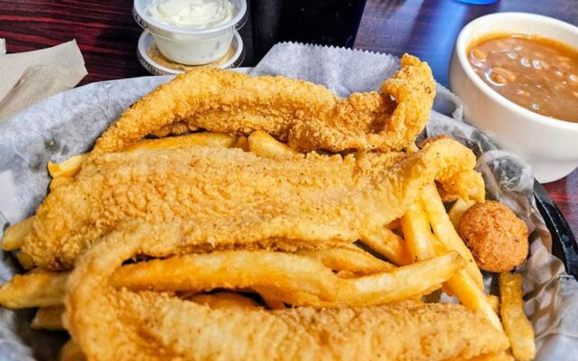 This No-Frills Tennessee Kitchen On Wears Valley Road Is Where Travelers Detour For Hot Fried Catfish And Gumbo