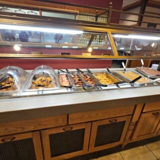 This Ohio Caboose Diner In Sugarcreek Serves Breakfast Inside Real Vintage Rail Cars