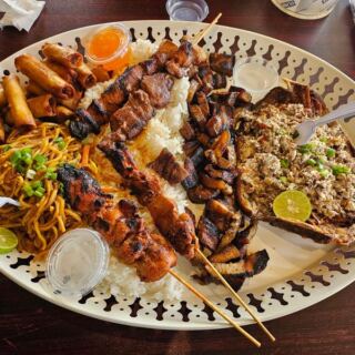This Family-Run Illinois Grill Serves Smoky Pork Skewers That Taste Straight Out Of Manila