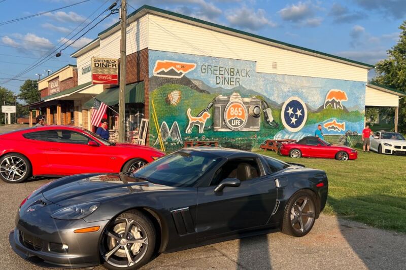 This Old Fashioned Greenback Diner Makes Breakfast Feel Like the Good Old Days