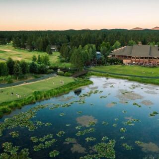 Bike 40 Miles of Paved Trails Without Leaving This 3,000-Acre Oregon Park