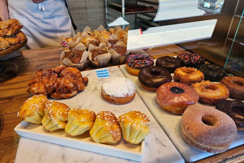 This Oregon Mountain Town Bakery Is Worth the Whole Drive, and Locals Make It a Tradition