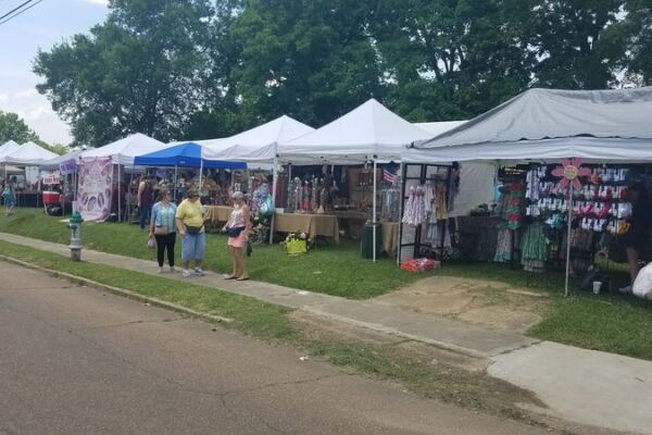 This Sprawling Mississippi Flea Market Takes Over a Whole Town Twice a Year with Handcrafted Finds and Cheap Treasure Hunting