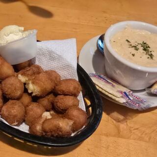 This Pawleys Island Restaurant in South Carolina Has She-Crab Soup, Prime Rib, and Hush Puppies