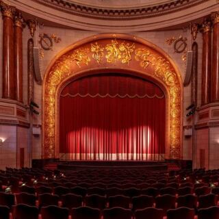 Classic Movies Still Play Under a Glowing Ceiling at Greensboro’s 1927 Carolina Theatre