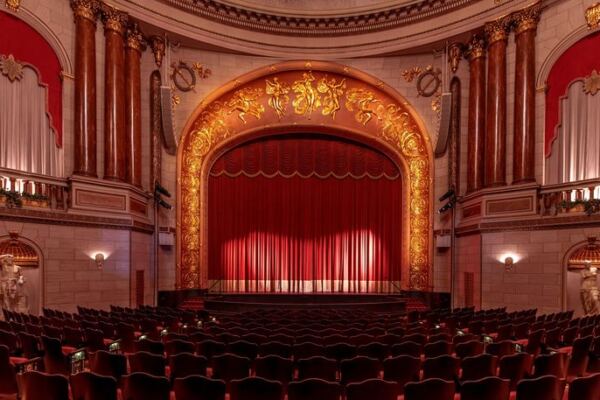 Classic Movies Still Play Under a Glowing Ceiling at Greensboro’s 1927 Carolina Theatre